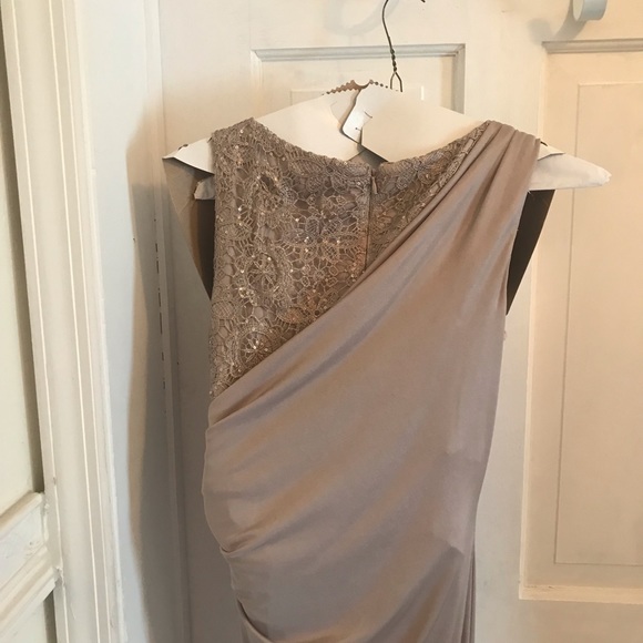 Dress - Picture 3 of 4